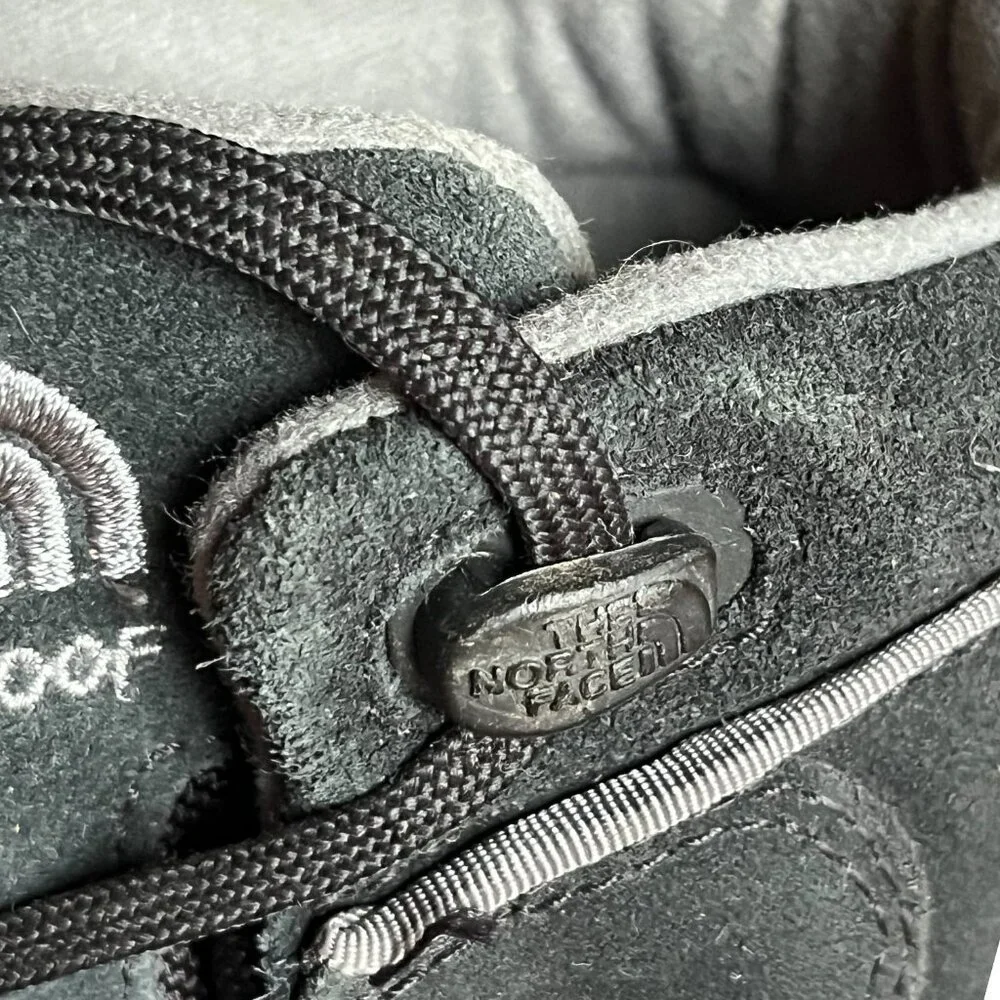 The North Face black winter Chilkat boots 2